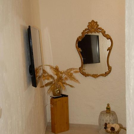 Apartament Joli Havre De Paix Vence Zewnętrze zdjęcie